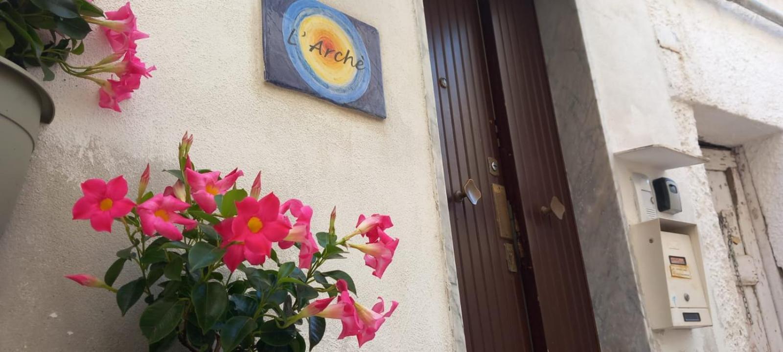 L' Arche Appartement Castellaneta Buitenkant foto